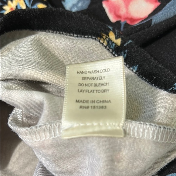 Current Air Pencil Skirt - Picture 7 of 7